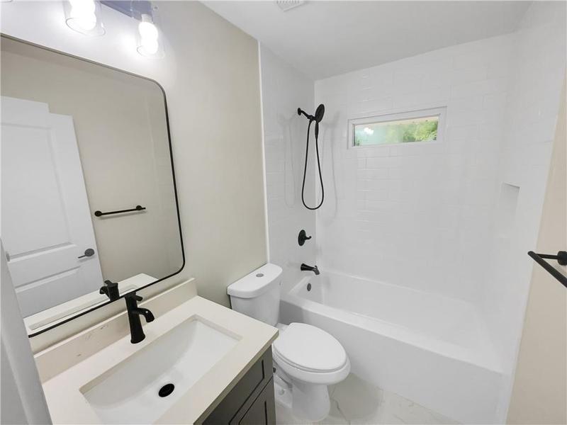 Image for property 1955 Columbia Place, Decatur, GA 30032