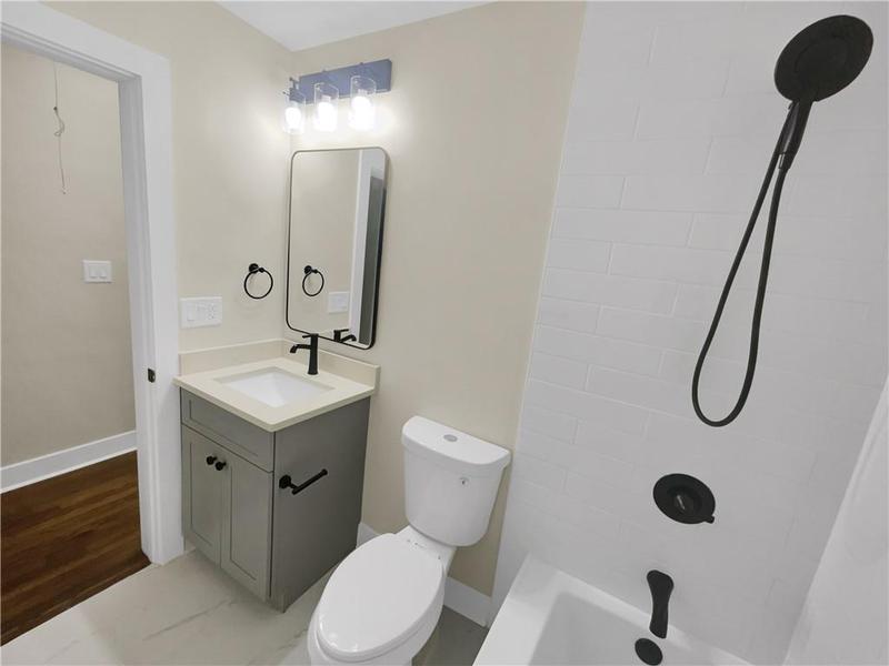 Image for property 1955 Columbia Place, Decatur, GA 30032