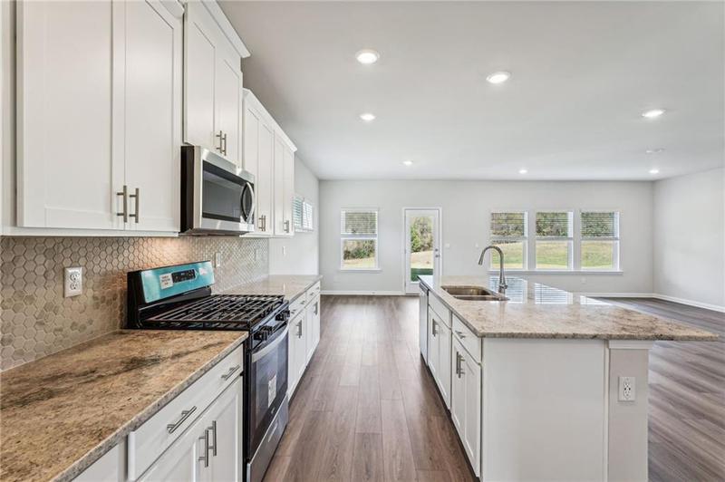 Image for property 325 Sope Creek Circle, Pendergrass, GA 30567