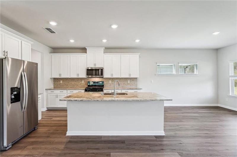 Image for property 325 Sope Creek Circle, Pendergrass, GA 30567
