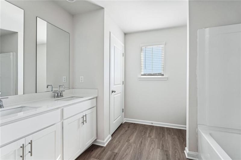 Image for property 325 Sope Creek Circle, Pendergrass, GA 30567