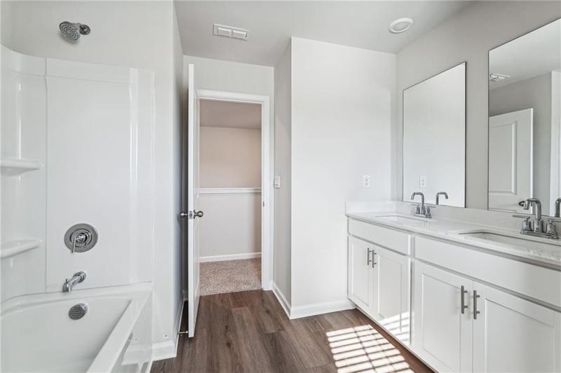 Image for property 325 Sope Creek Circle, Pendergrass, GA 30567
