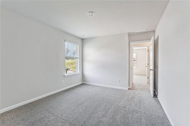 Image for property 325 Sope Creek Circle, Pendergrass, GA 30567