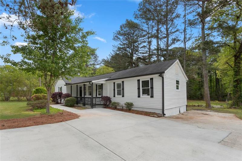 Image for property 2014 Fence Road, Dacula, GA 30019