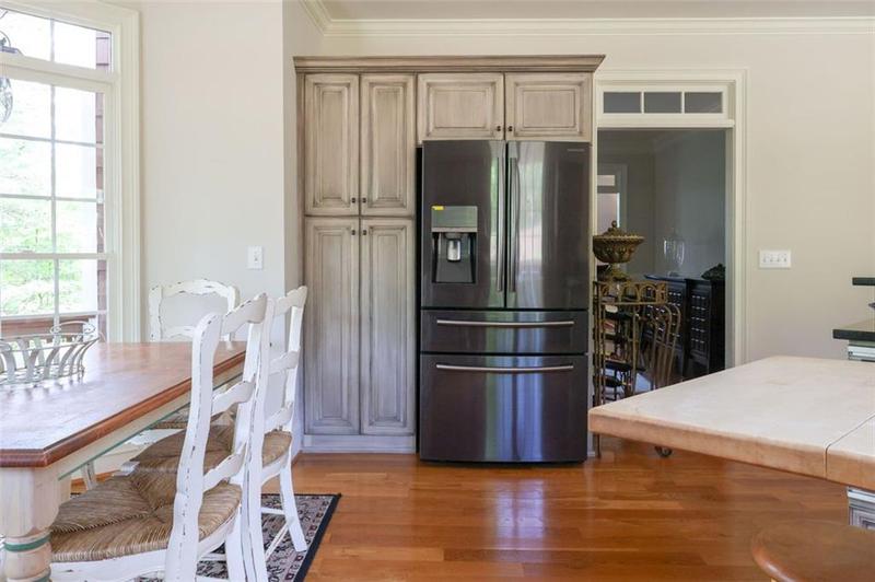 Image for property 8 Irwin Court, Rome, GA 30165