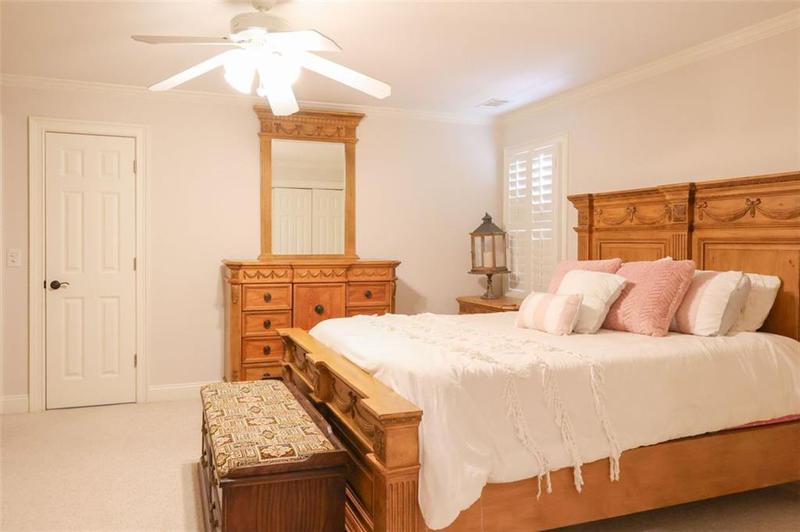 Image for property 8 Irwin Court, Rome, GA 30165