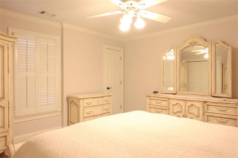 Image for property 8 Irwin Court, Rome, GA 30165