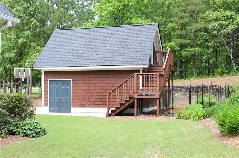 Image for property 8 Irwin Court, Rome, GA 30165