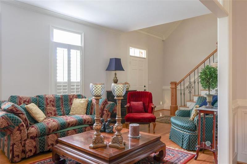 Image for property 8 Irwin Court, Rome, GA 30165