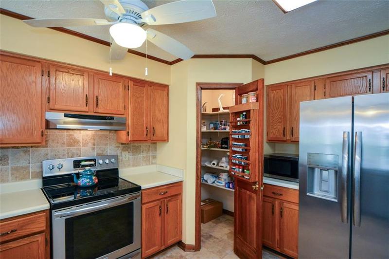 Image for property 118 HERITAGE Way, Peachtree City, GA 30269