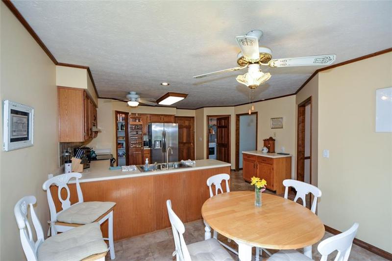 Image for property 118 HERITAGE Way, Peachtree City, GA 30269