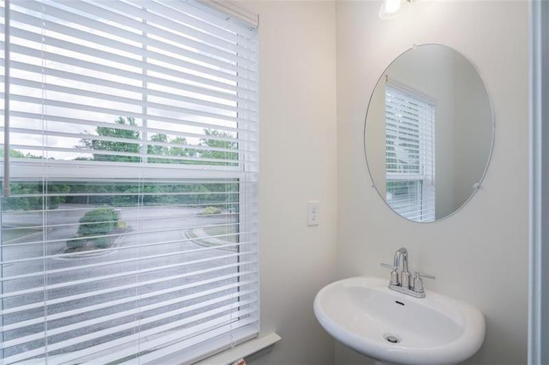 Image for property 886 Society Circle, Atlanta, GA 30331