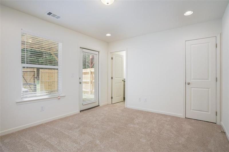 Image for property 886 Society Circle, Atlanta, GA 30331