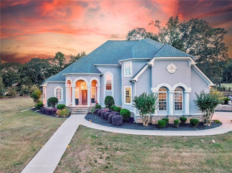 Image for property 31 Meadow Lakes Terrace, Cedartown, GA 30125