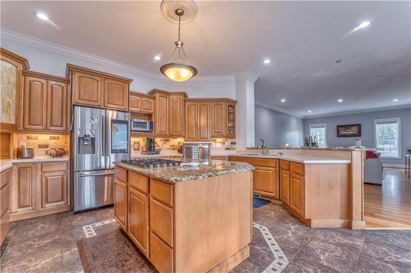Image for property 31 Meadow Lakes Terrace, Cedartown, GA 30125