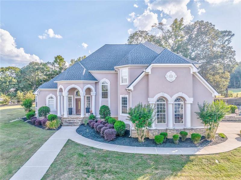 Image for property 31 Meadow Lakes Terrace, Cedartown, GA 30125