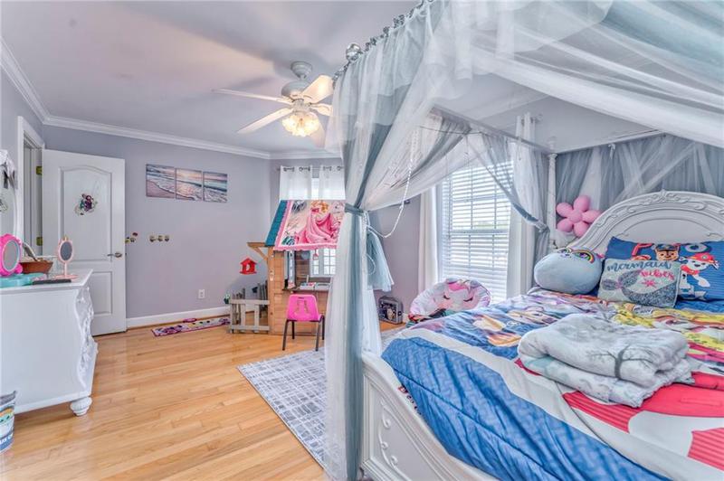 Image for property 31 Meadow Lakes Terrace, Cedartown, GA 30125