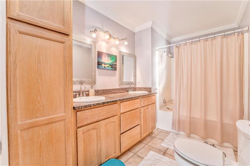 Image for property 31 Meadow Lakes Terrace, Cedartown, GA 30125