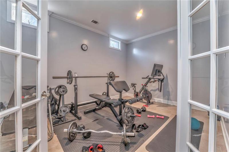 Image for property 31 Meadow Lakes Terrace, Cedartown, GA 30125