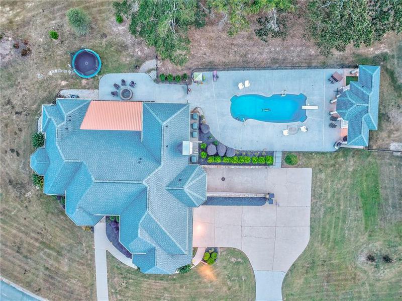 Image for property 31 Meadow Lakes Terrace, Cedartown, GA 30125