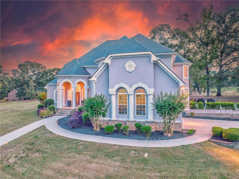 Image for property 31 Meadow Lakes Terrace, Cedartown, GA 30125