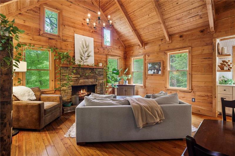 Image for property 15 Gentle Dove Walk, Big Canoe, GA 30143