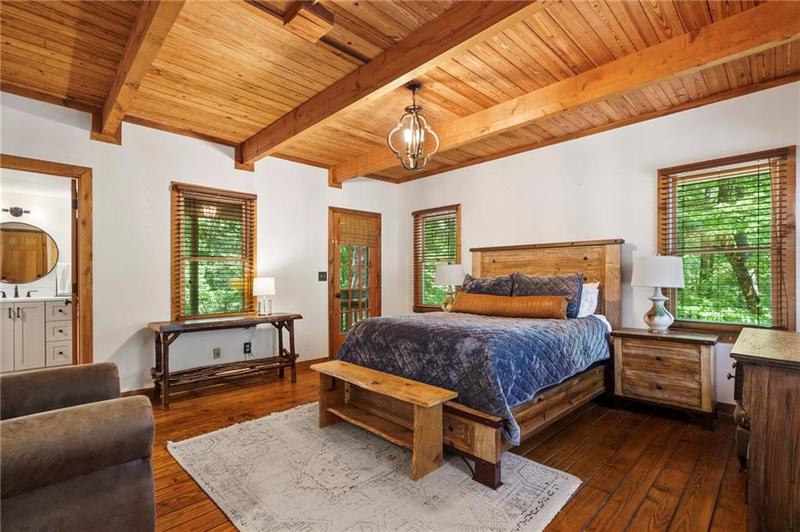 Image for property 15 Gentle Dove Walk, Big Canoe, GA 30143