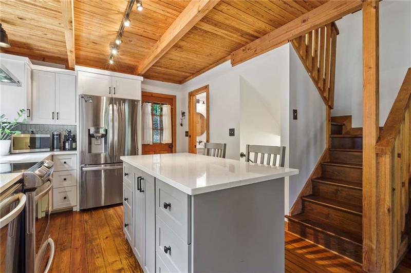 Image for property 15 Gentle Dove Walk, Big Canoe, GA 30143