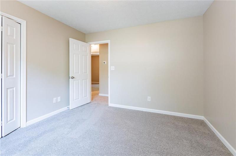 Image for property 55 Glenridge Drive, Newnan, GA 30265
