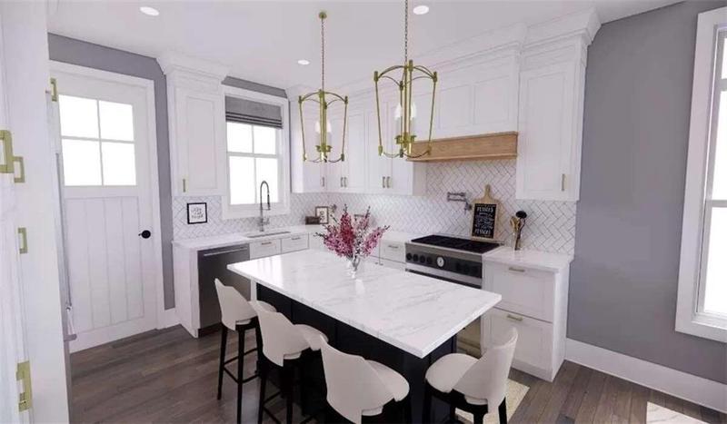 Image for property 301 Retreat Way, Carrollton, GA 30116