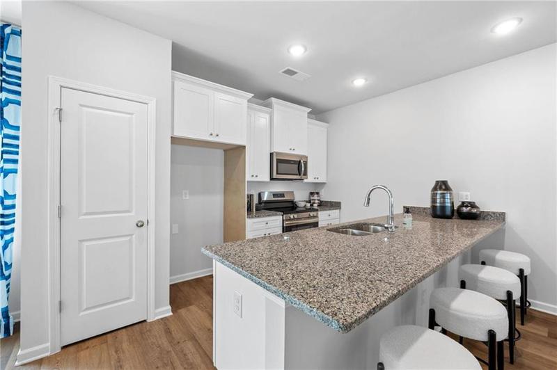 Image for property 1916 School House Lane, Temple, GA 30179