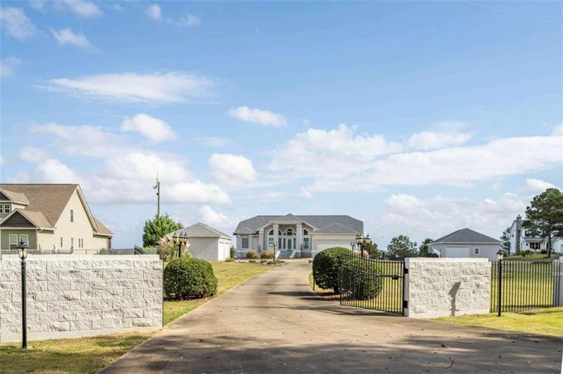 Image for property 50 County Road 537, Centre, AL 35960