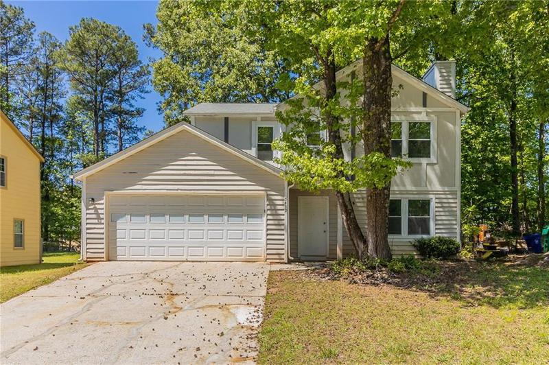 Image for property 5439 Farmview Close, Stone Mountain, GA 30088