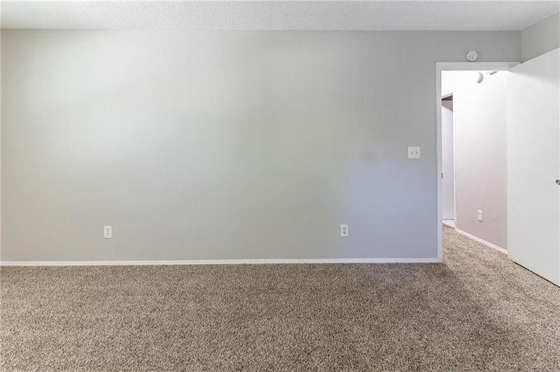 Image for property 5439 Farmview Close, Stone Mountain, GA 30088