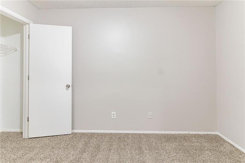 Image for property 5439 Farmview Close, Stone Mountain, GA 30088