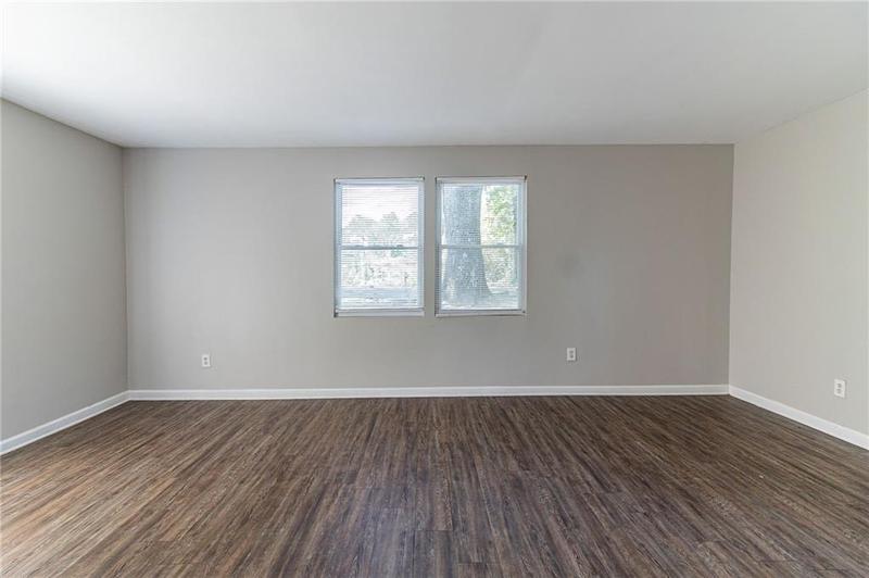 Image for property 5439 Farmview Close, Stone Mountain, GA 30088