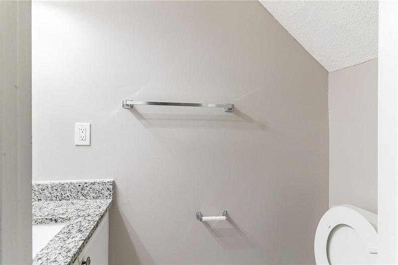 Image for property 5439 Farmview Close, Stone Mountain, GA 30088