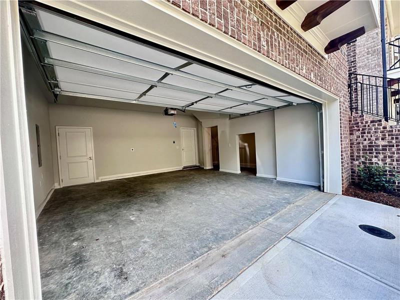 Image for property 285 Briscoe Way 2, Alpharetta, GA 30009