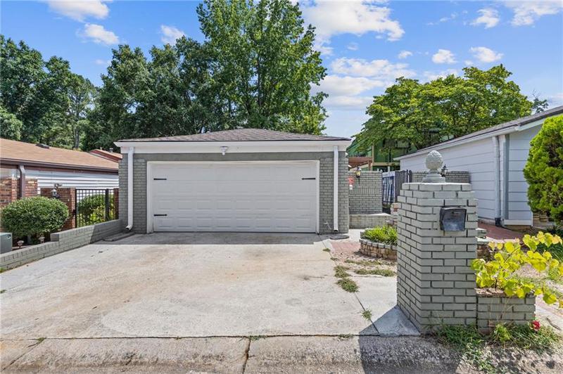 Image for property 935 Bobcat Court, Marietta, GA 30067