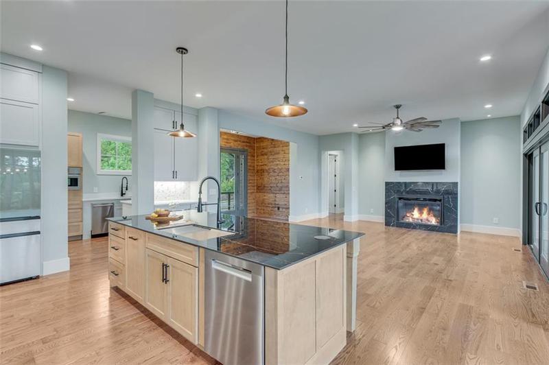 Image for property 6106 BLUEWATER Boulevard, Gainesville, GA 30506