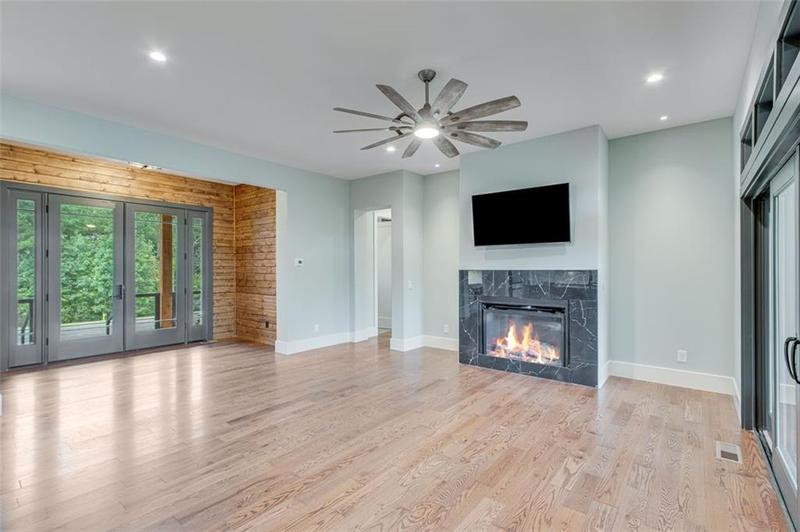 Image for property 6106 BLUEWATER Boulevard, Gainesville, GA 30506