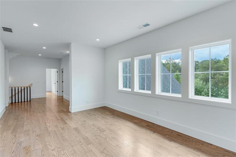 Image for property 6106 BLUEWATER Boulevard, Gainesville, GA 30506