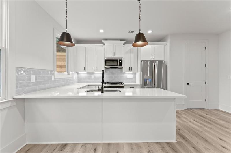 Image for property 372 Forrest Avenue, Gainesville, GA 30501