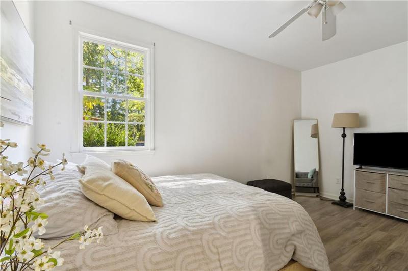 Image for property 34 Smokey Hollow Road, Jefferson, GA 30549
