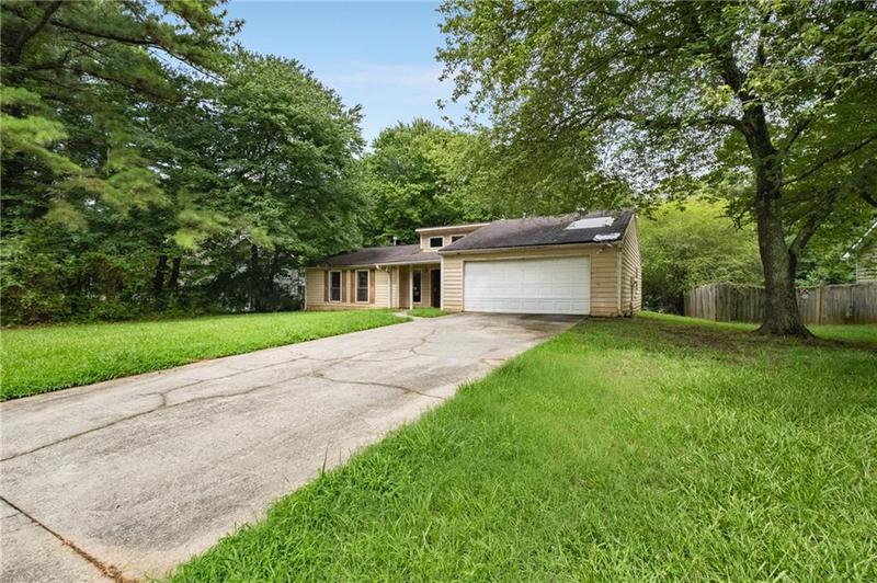 Image for property 506 Wellington Way, Jonesboro, GA 30238