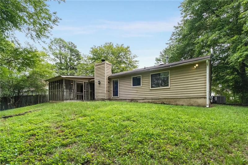 Image for property 506 Wellington Way, Jonesboro, GA 30238