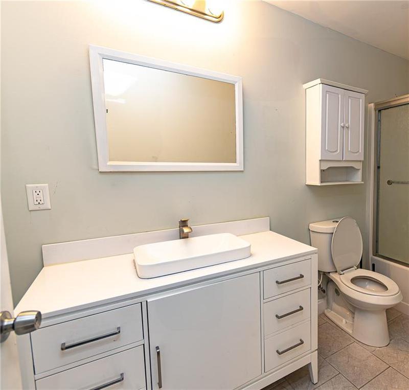 Image for property 132 Maloy Lane, Calhoun, GA 30701