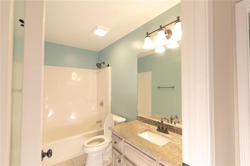 Image for property 132 Maloy Lane, Calhoun, GA 30701