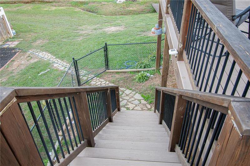 Image for property 132 Maloy Lane, Calhoun, GA 30701