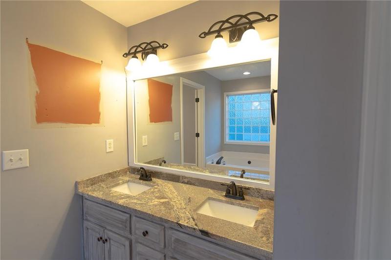 Image for property 132 Maloy Lane, Calhoun, GA 30701
